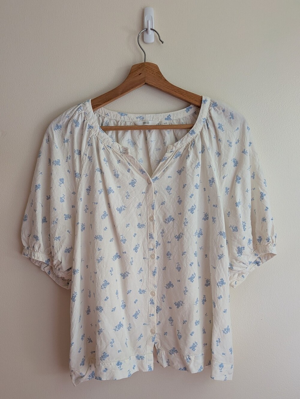 Uniqlo Blouse